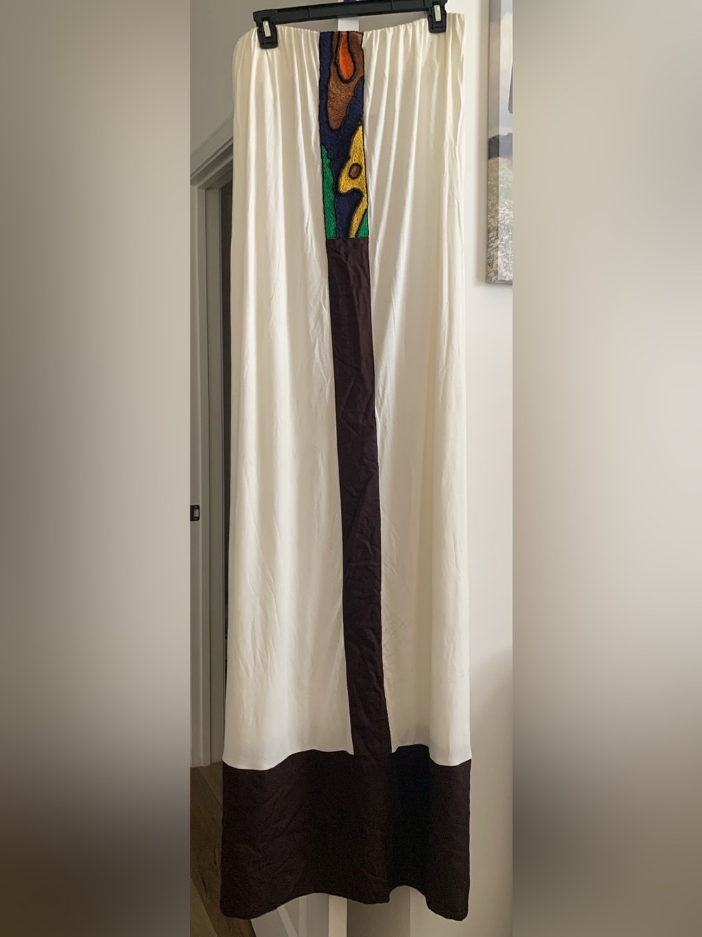 NWT T Bags Los Angeles Maxi White Dress with Multicolor Embroidered Center Panel